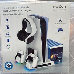 PS5 White Cooling Stand with Dual Controller Charger
